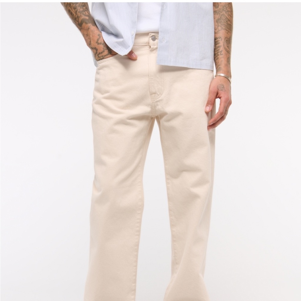 Abercrombie & Fitch Men's Cream Loose Jeans Men’s Size 36x32